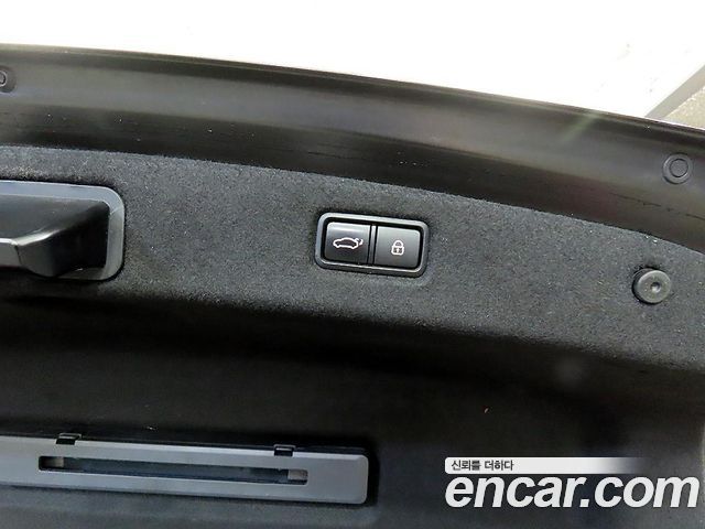 Genesis G90 3.8 AWD Luxury 2019 — фото 20