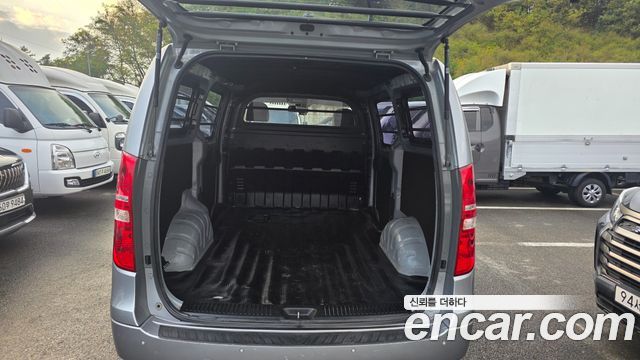 Hyundai Grand Starex 3-Seater VAN Smart 2018 — фото 6