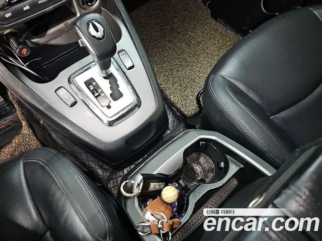 KG Mobility (SsangYong) Korando Turismo 4WD RX 9-seater 2018 — фото 8