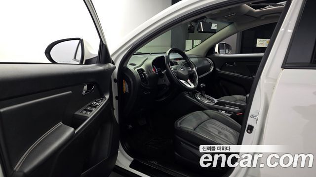 Kia Sportage R Diesel 2WD TLX High-Deluxe 2013 — фото 10