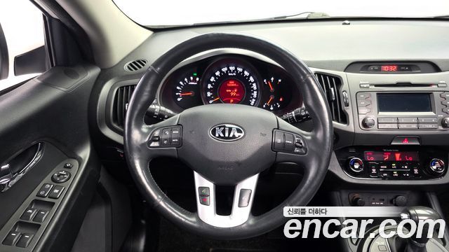 Kia Sportage R Diesel 2WD TLX High-Deluxe 2013 — фото 13