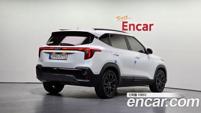 Kia Seltos Gasoline 1.6 Turbo 2WD Gravity 2023 — фото 2