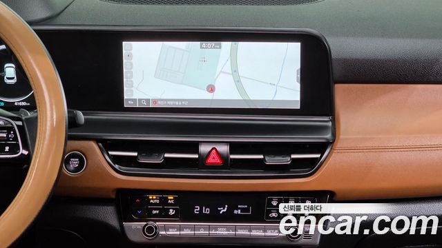 Kia Seltos Gasoline 1.6 Turbo 2WD Gravity 2023 — фото 20