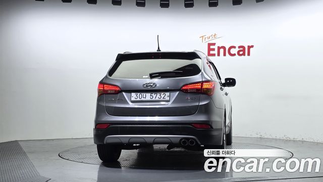 Hyundai Santa Fe (DM) Diesel(e-VGT) 2.0 2WD Premium 2013 — фото 4