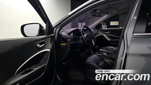 Hyundai Santa Fe (DM) Diesel(e-VGT) 2.0 2WD Premium 2013 — фото 10