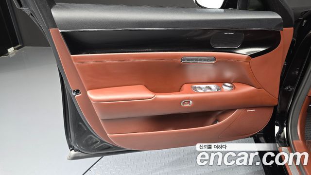 Genesis G90 (RS4) Gasoline 3.5 Turbo AWD 2022 — фото 24