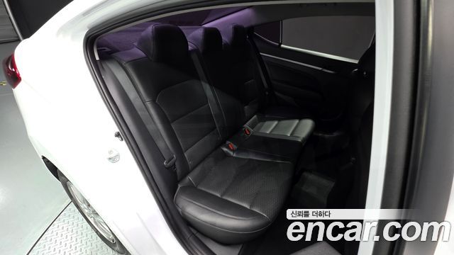 Hyundai Avante (AD) 1.6 Smart 2020 — фото 11