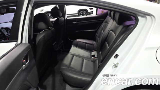 Hyundai Avante (AD) 1.6 Smart 2020 — фото 12