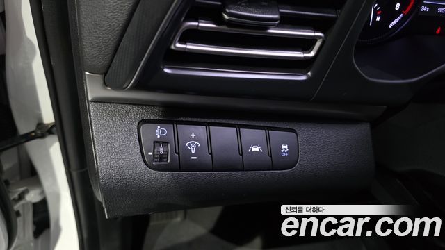 Hyundai Avante (AD) 1.6 Smart 2020 — фото 18