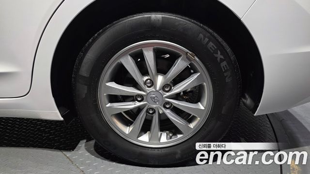 Hyundai Avante (AD) 1.6 Smart 2020 — фото 21