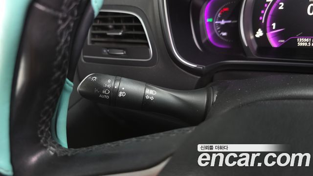 Renault Korea QM6 2.0 GDe PREMIERE 2WD 2020 — фото 32