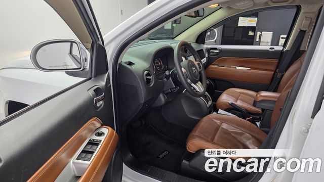 Jeep Compass 2.4 Limited 1st 2014 — фото 10