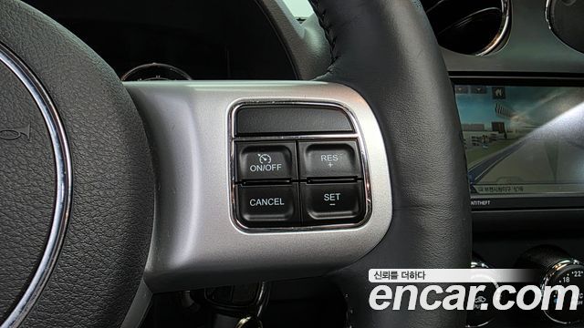Jeep Compass 2.4 Limited 1st 2014 — фото 17
