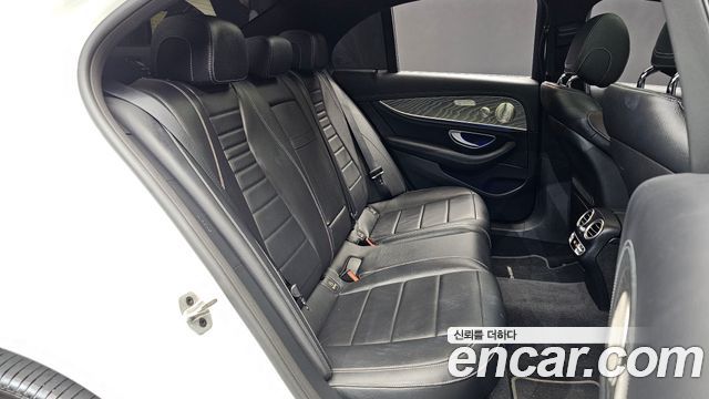 Mercedes-Benz E-Class (W213) E350 4MATIC AMG Line 2022 — фото 12
