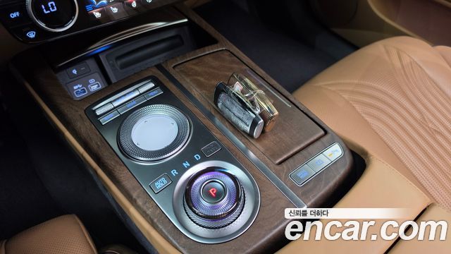 Genesis G80 (RG3) Gasoline 2.5 Turbo AWD 2022 — фото 9