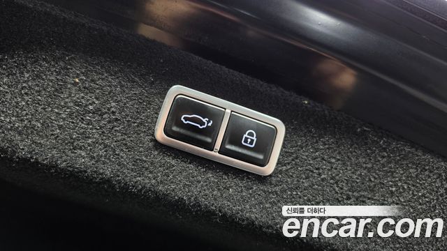 Genesis G80 (RG3) Gasoline 2.5 Turbo AWD 2022 — фото 17