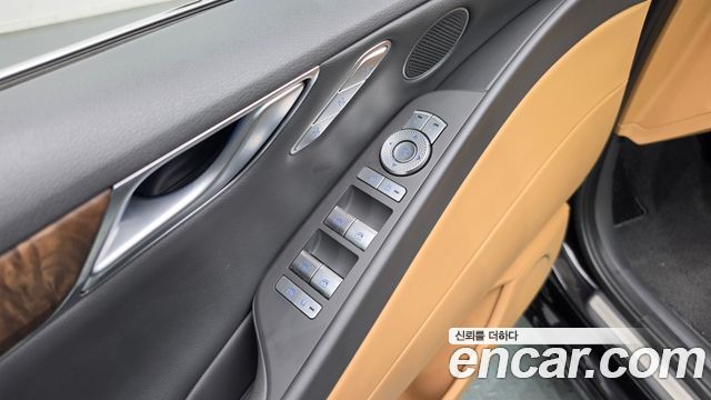 Genesis G80 (RG3) Gasoline 2.5 Turbo AWD 2022 — фото 29