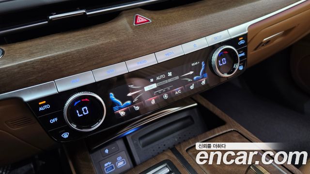 Genesis G80 (RG3) Gasoline 2.5 Turbo AWD 2022 — фото 33