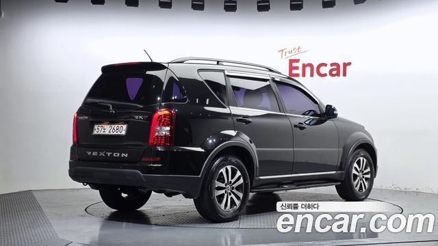 KG Mobility (SsangYong) Rexton W 2.0 2WD RX7 Luxury 2014 — фото 2