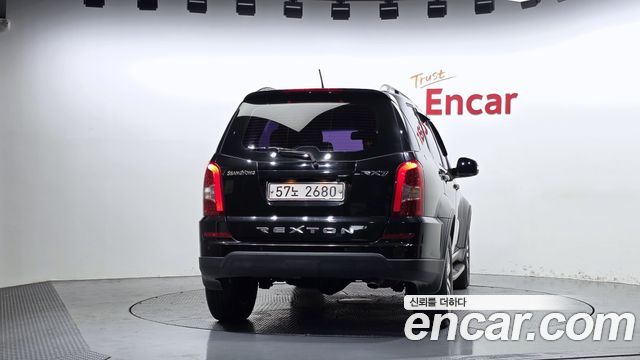 KG Mobility (SsangYong) Rexton W 2.0 2WD RX7 Luxury 2014 — фото 4