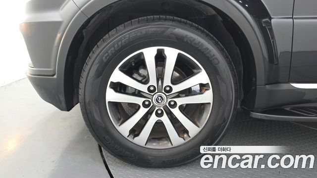 KG Mobility (SsangYong) Rexton W 2.0 2WD RX7 Luxury 2014 — фото 5