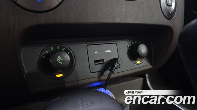 KG Mobility (SsangYong) Rexton W 2.0 2WD RX7 Luxury 2014 — фото 16