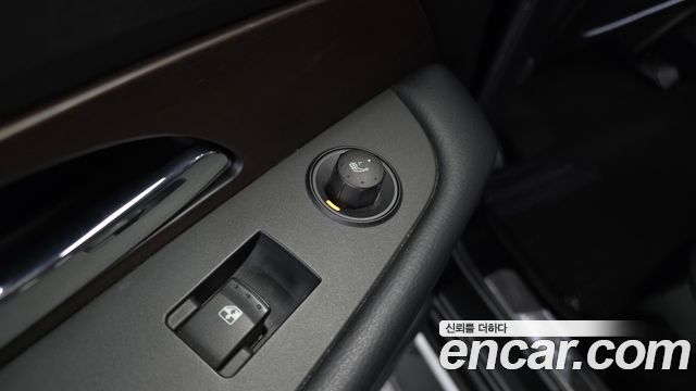 KG Mobility (SsangYong) Rexton W 2.0 2WD RX7 Luxury 2014 — фото 18