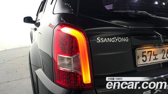 KG Mobility (SsangYong) Rexton W 2.0 2WD RX7 Luxury 2014 — фото 23