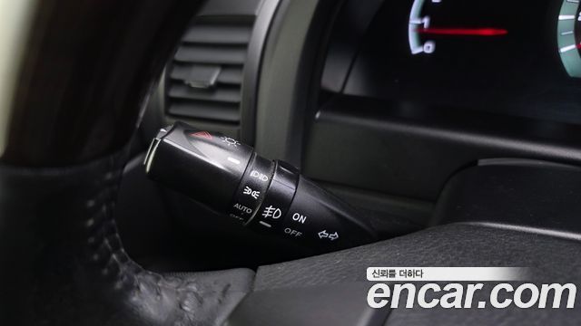 KG Mobility (SsangYong) Rexton W 2.0 2WD RX7 Luxury 2014 — фото 31