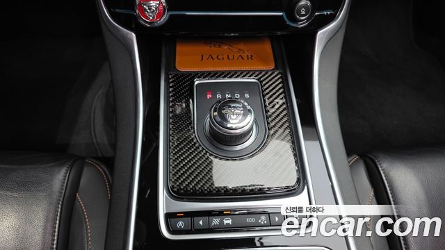 Jaguar XE 20d Perstige AWD 2017 — фото 9