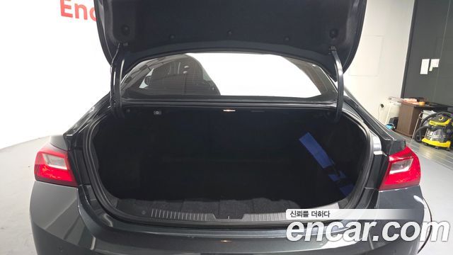 Chevrolet Malibu 1.5 Turbo LT Deluxe 2017 — фото 20