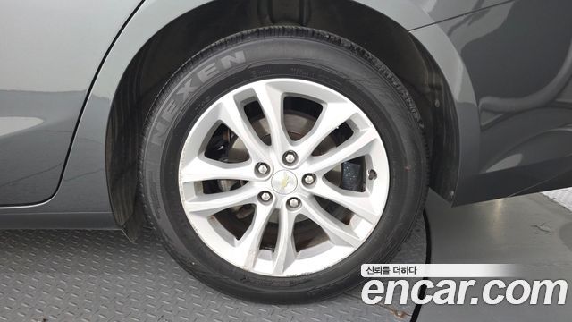 Chevrolet Malibu 1.5 Turbo LT Deluxe 2017 — фото 21