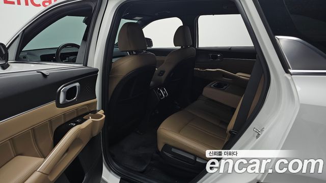 Kia Sorento (IV) HEV 1.6 2WD Noblesse 2024 — фото 12