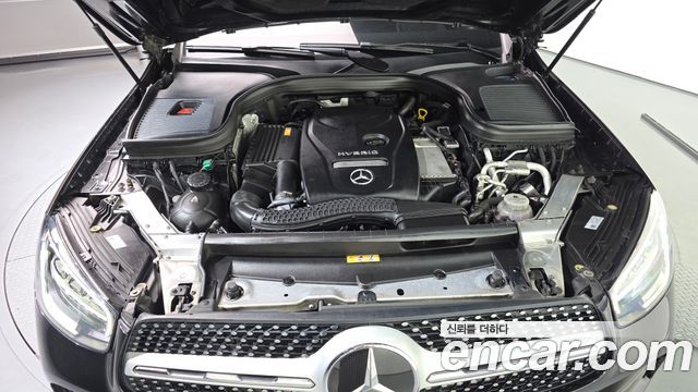 Mercedes-Benz GLC-Class (X253) GLC300e 4MATIC Coupe 2021 — фото 6