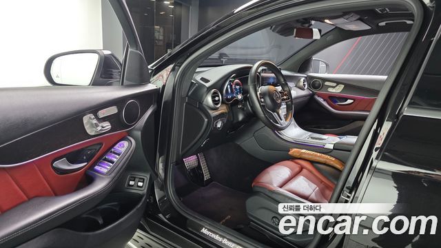 Mercedes-Benz GLC-Class (X253) GLC300e 4MATIC Coupe 2021 — фото 10