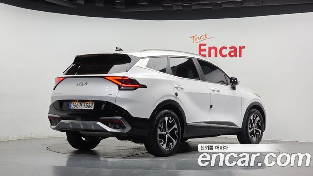 Kia Sportage Hybrid (V) Nobleless 2WD 2023 — фото 2