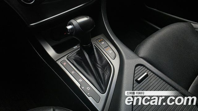 Kia K5 Luxury Standard 2015 — фото 9