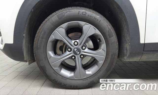 Kia Seltos Diesel 1.6 2WD Trendy 2021 — фото 5