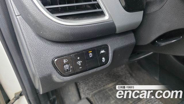 Kia Seltos Diesel 1.6 2WD Trendy 2021 — фото 20