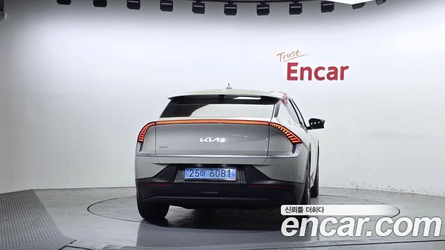 Kia EV6 Long Range Air 2023 — фото 4