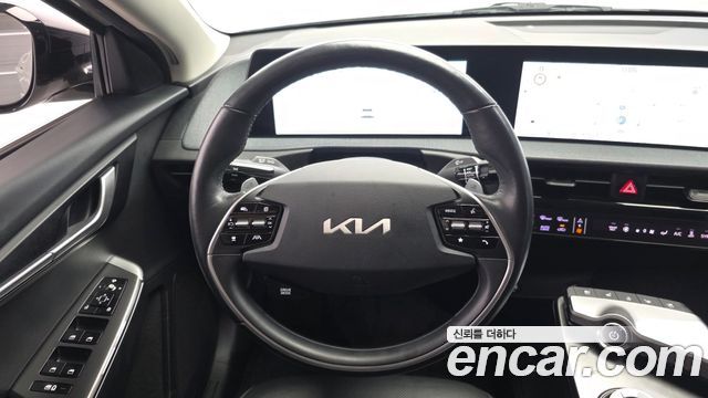 Kia EV6 Long Range Air 2023 — фото 13