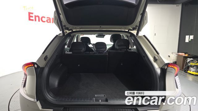 Kia EV6 Long Range Air 2023 — фото 20