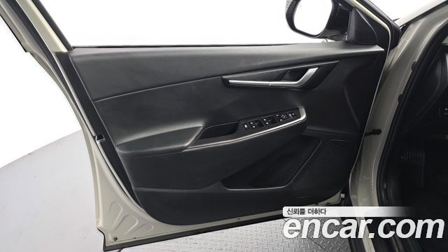 Kia EV6 Long Range Air 2023 — фото 24