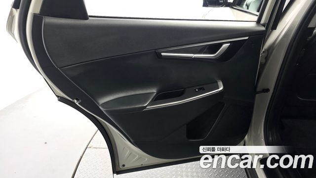 Kia EV6 Long Range Air 2023 — фото 25