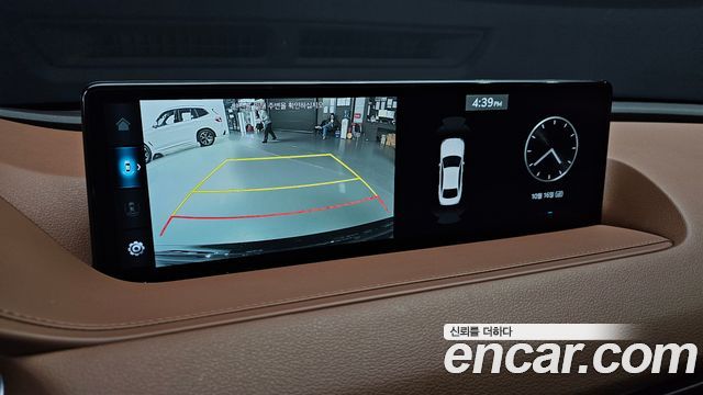 Genesis G80 (RG3) Gasoline 2.5 Turbo AWD 2023 — фото 15