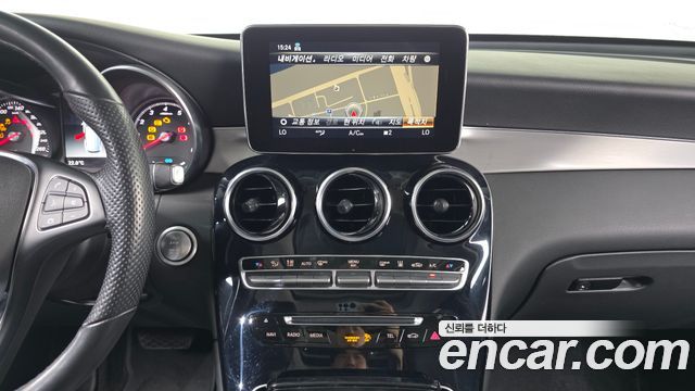 Mercedes-Benz GLC-Class (X253) GLC350e 4MATIC Premium 2019 — фото 14