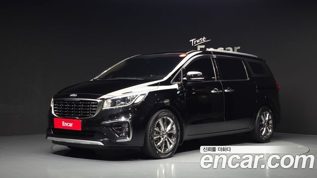 Kia Carnival 9-Seater Noblesse Special