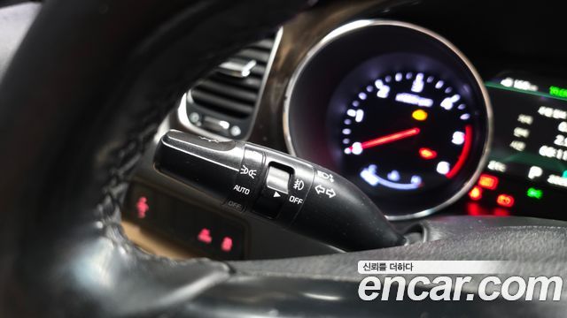 Kia Carnival 9-Seater Noblesse Special 2020 — фото 27