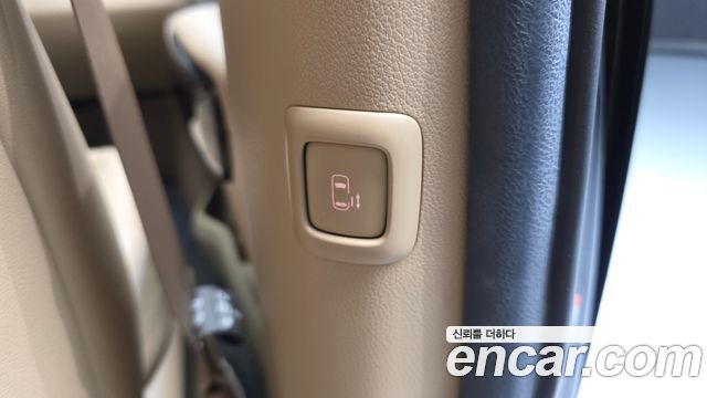 Kia Carnival 9-Seater Noblesse Special 2020 — фото 32