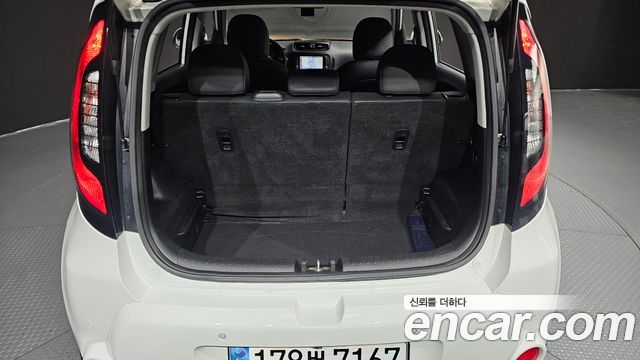 Kia Soul 1.6 GDi Trendy 2016 — фото 20